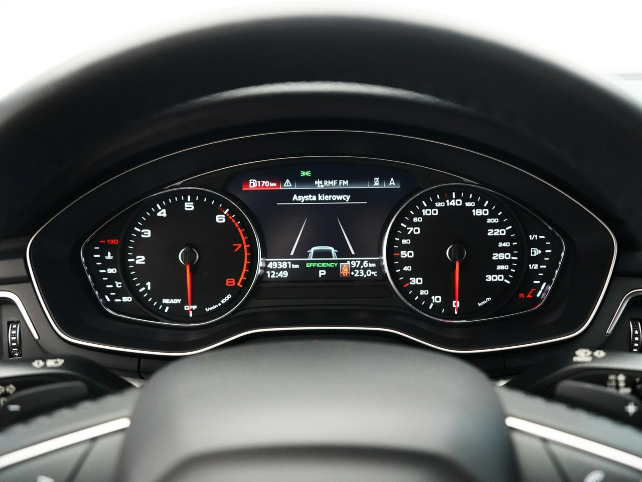 Audi A4 - Zdjęcie 16