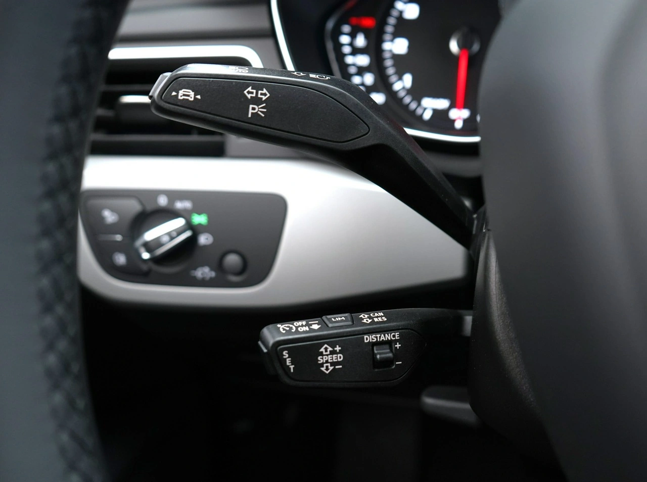 Audi A4 - Zdjęcie 18