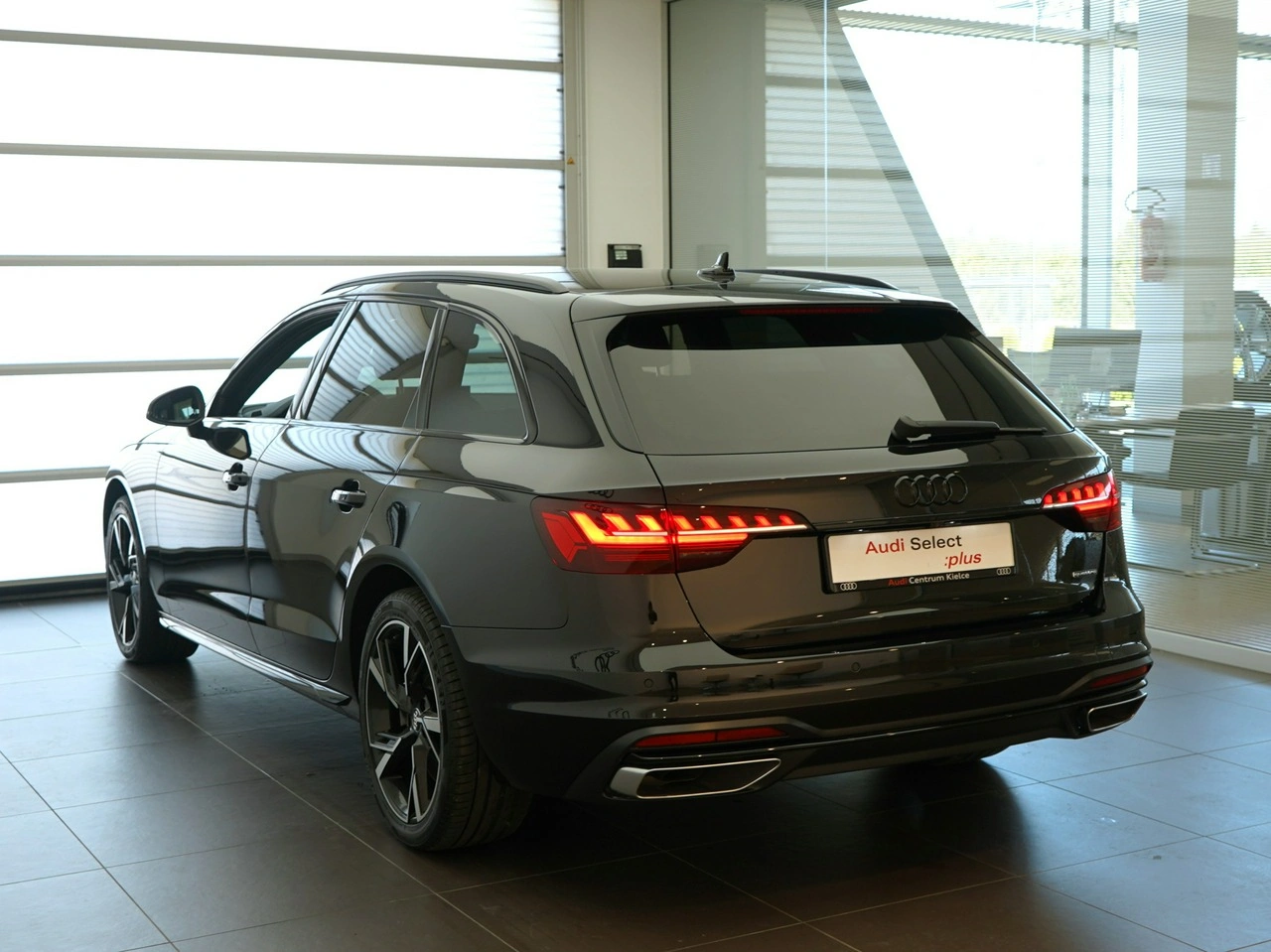 Audi A4 - Zdjęcie 1
