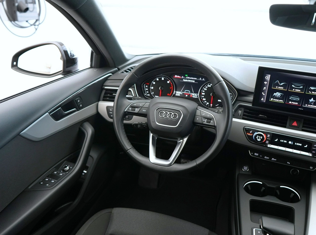 Audi A4 - Zdjęcie 21