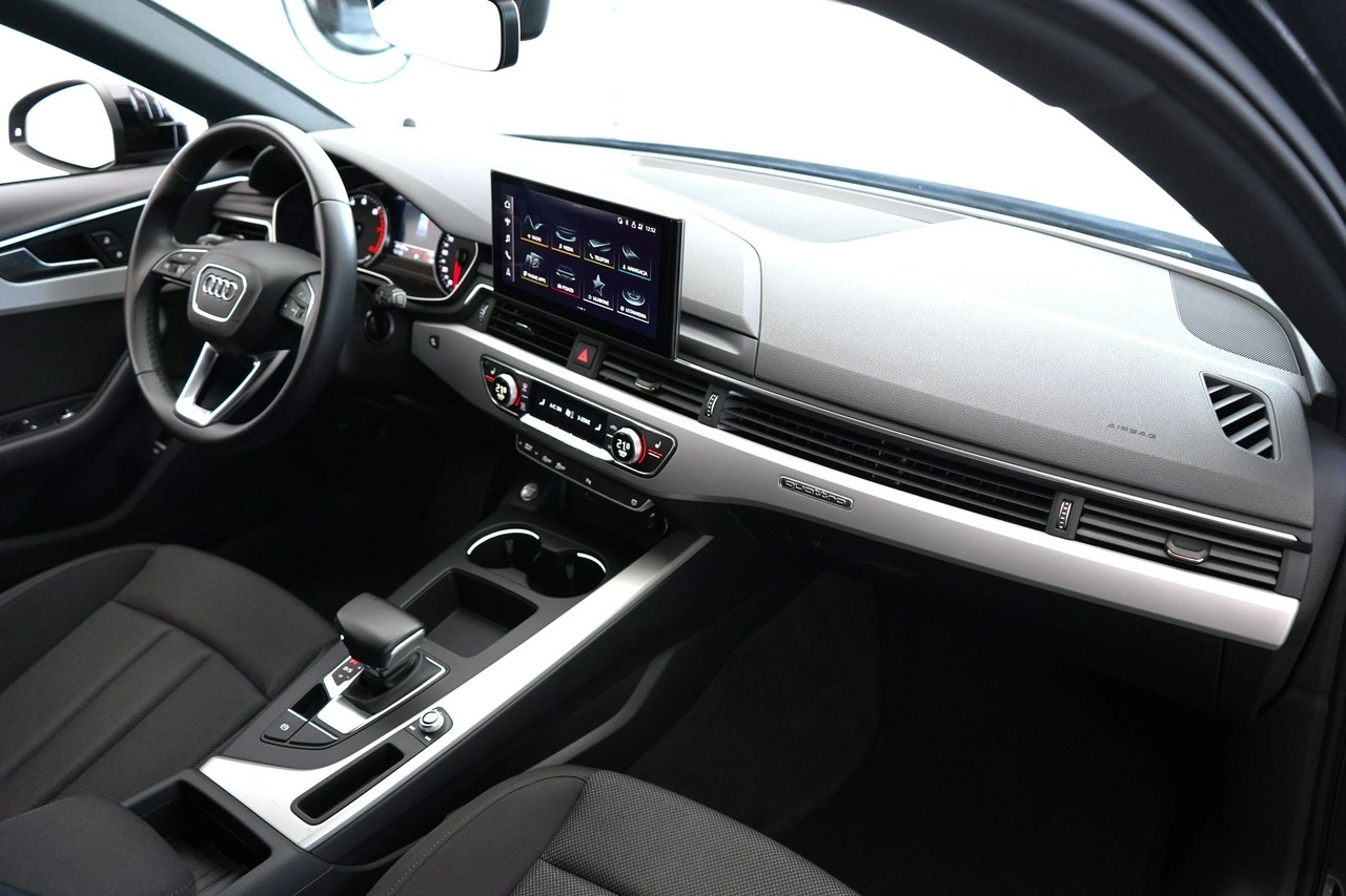 Audi A4 - Zdjęcie 23