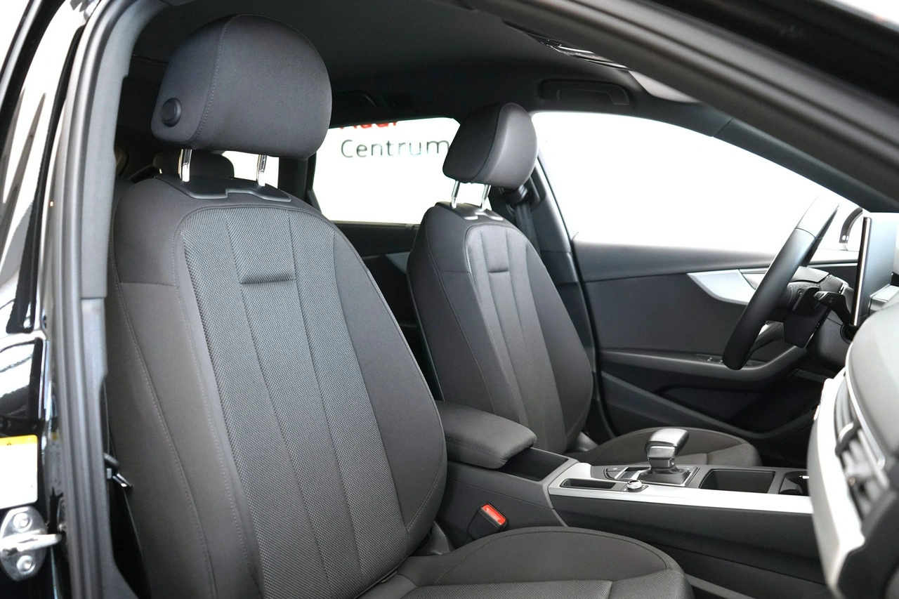 Audi A4 - Zdjęcie 25