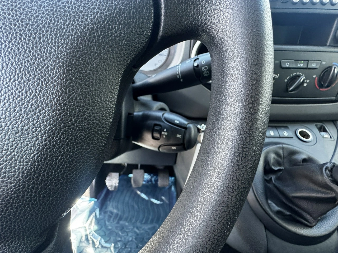 Peugeot Partner - Zdjęcie 13