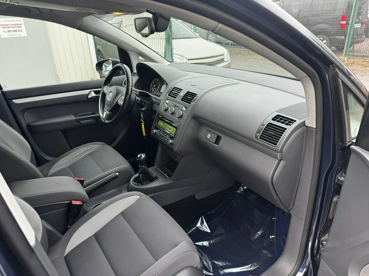 Volkswagen Touran - Zdjęcie 10