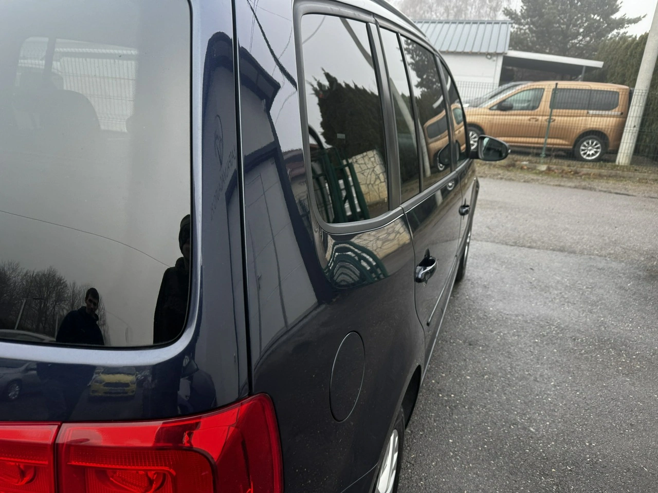 Volkswagen Touran - Zdjęcie 7