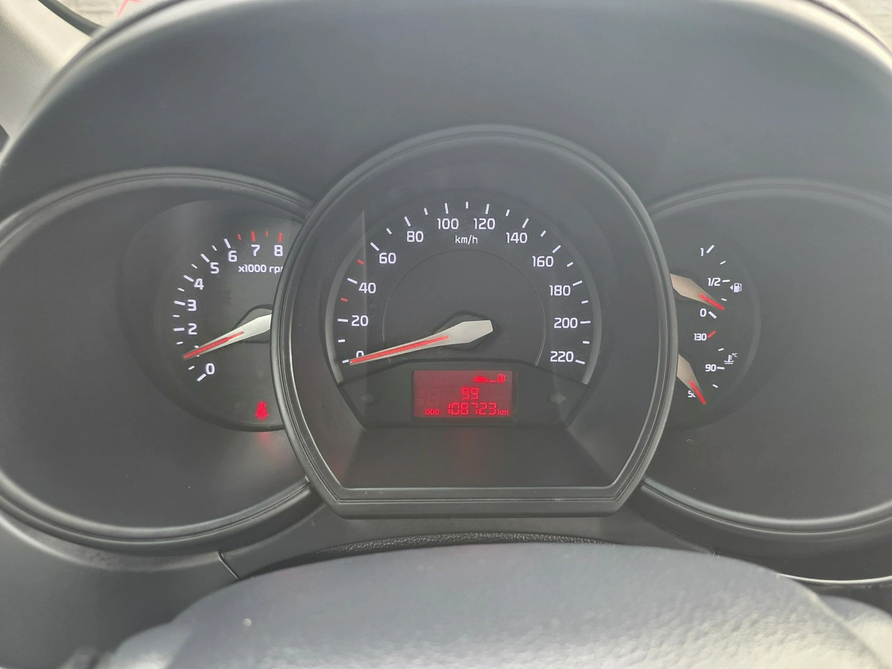 Kia Rio - Zdjęcie 15