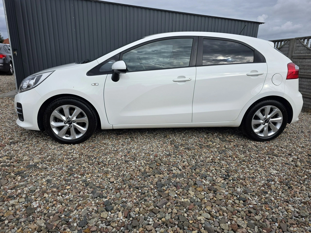 Kia Rio - Zdjęcie 7