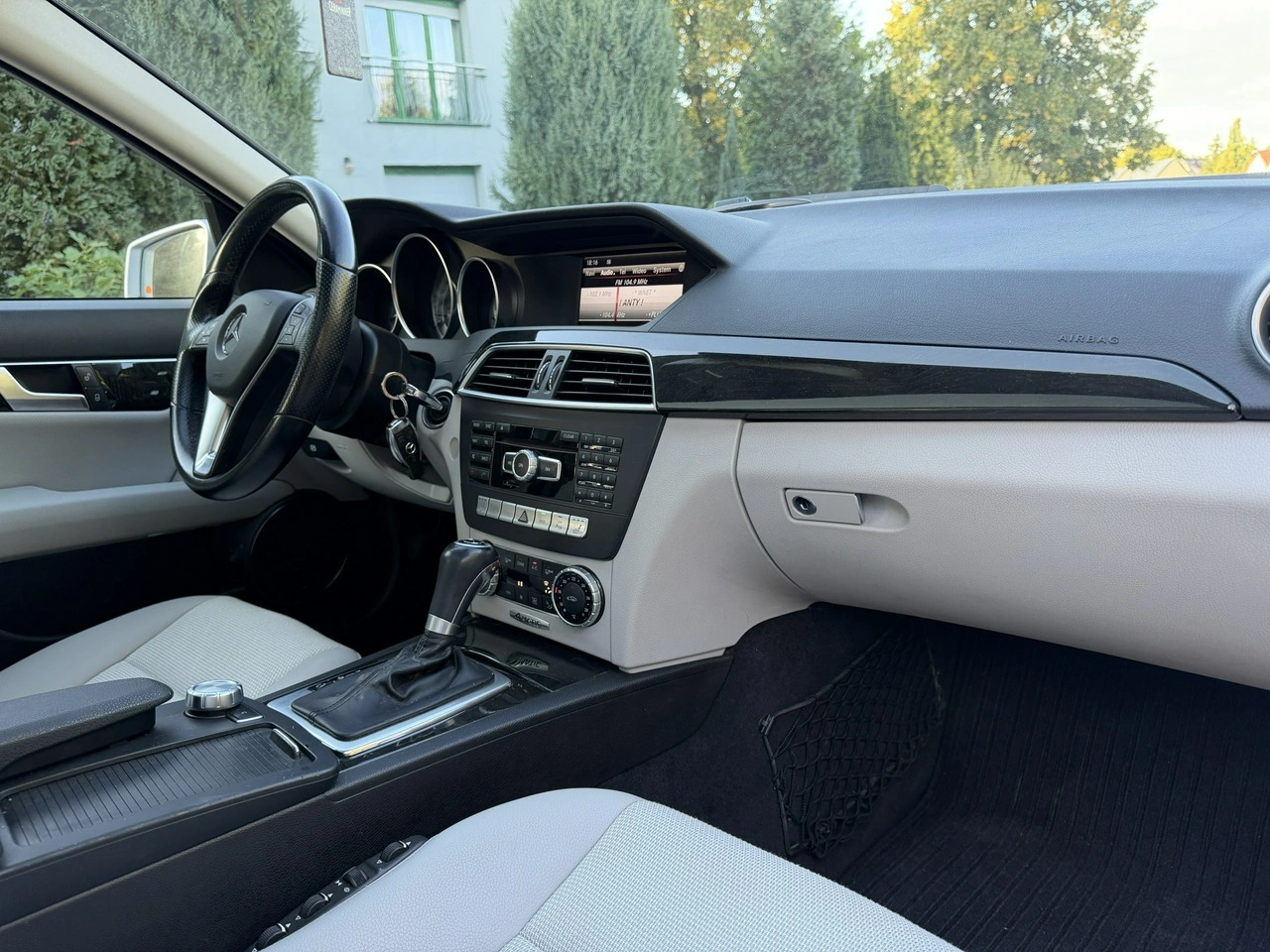 Mercedes C 250 - Zdjęcie 11