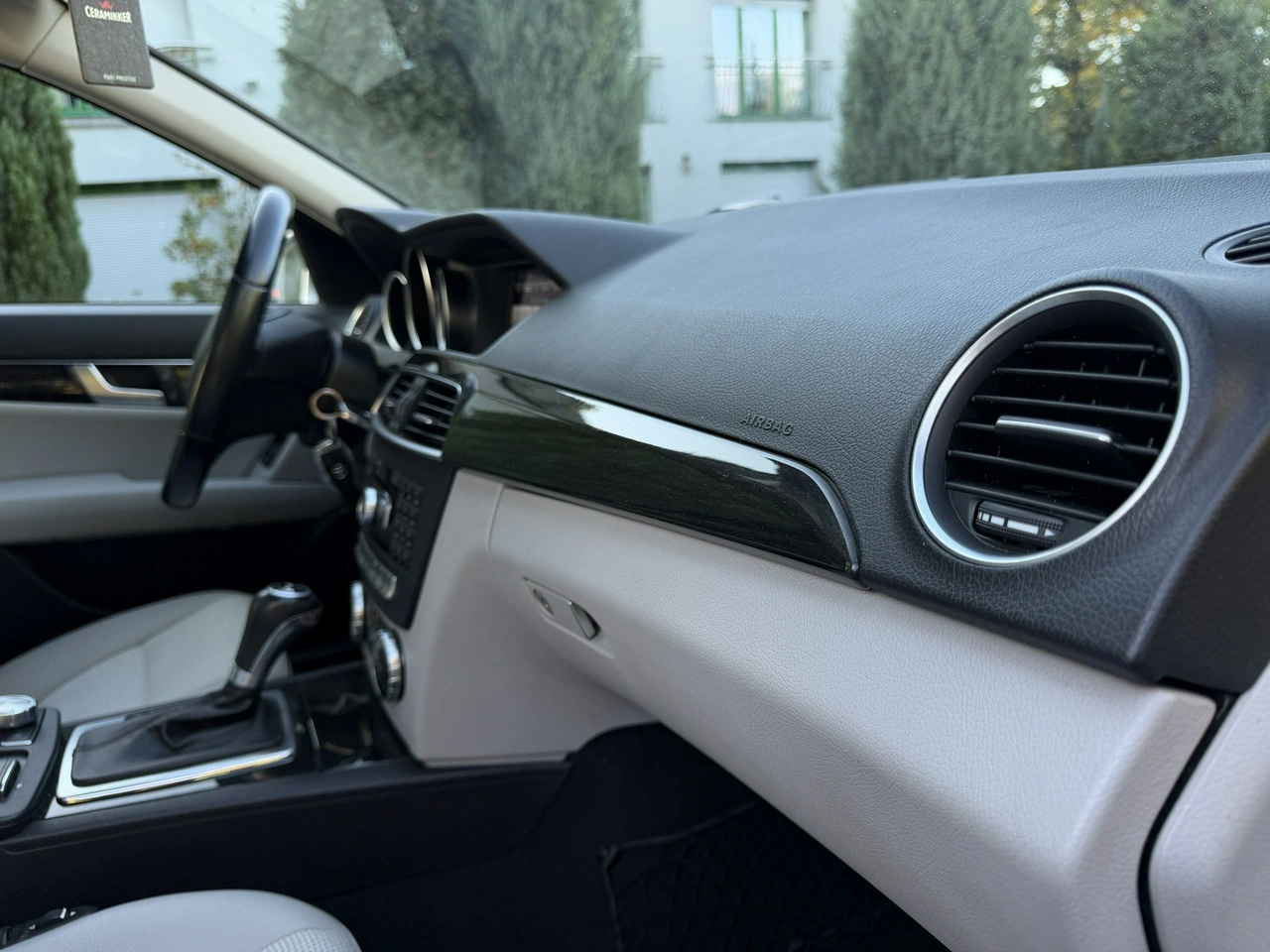 Mercedes C 250 - Zdjęcie 22