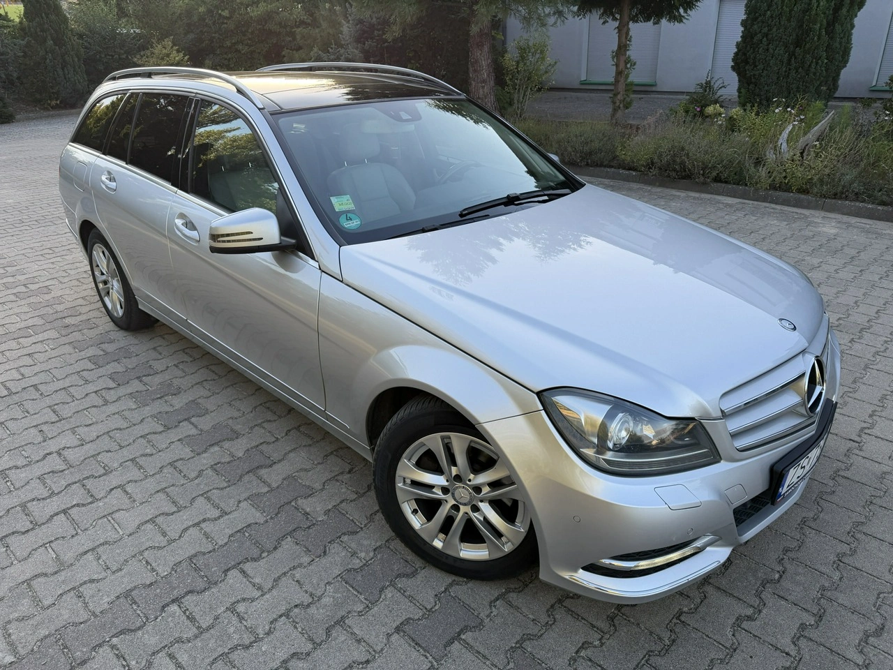 Mercedes C 250 - Zdjęcie 25