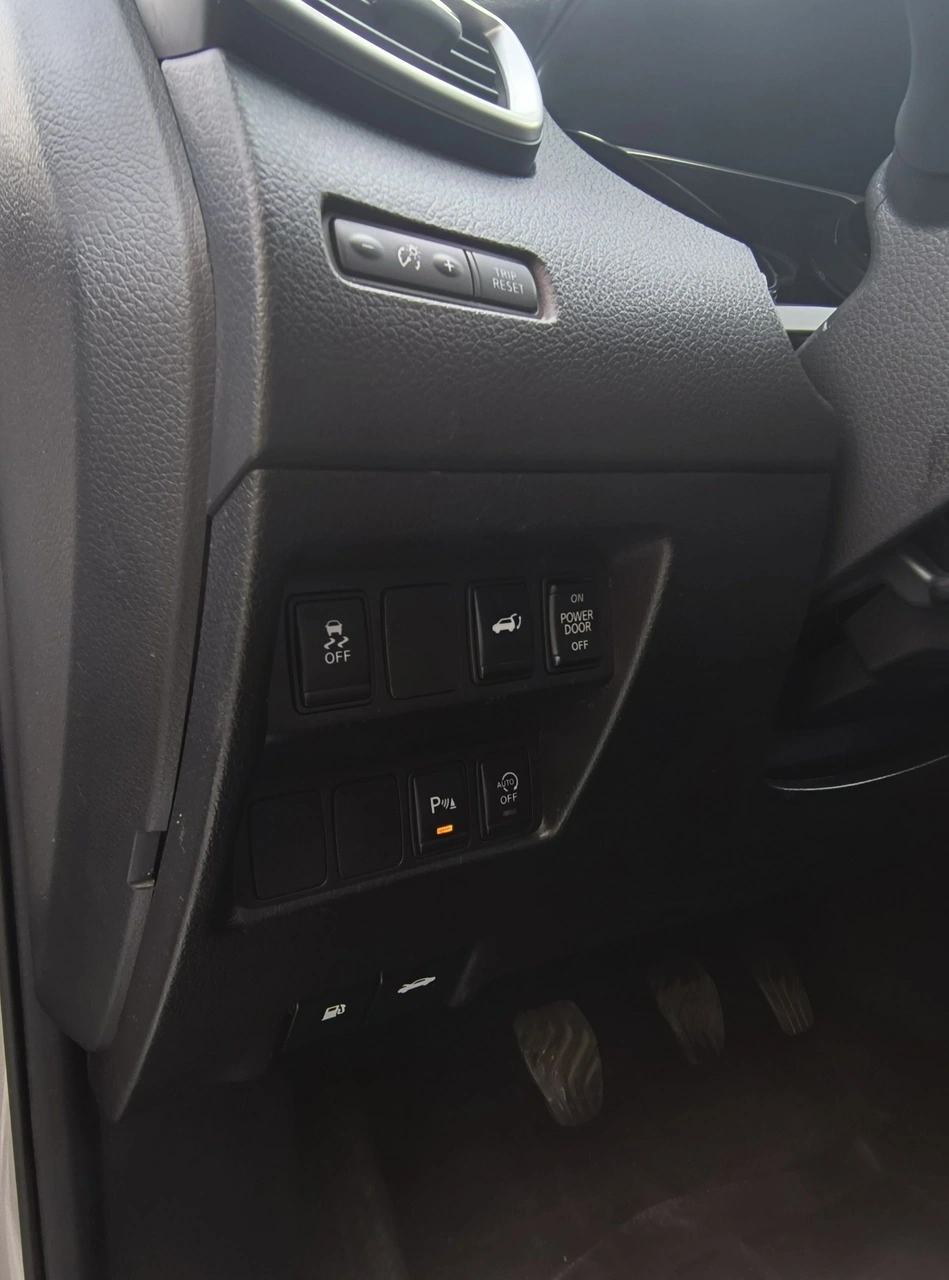 Nissan X-Trail - Zdjęcie 33