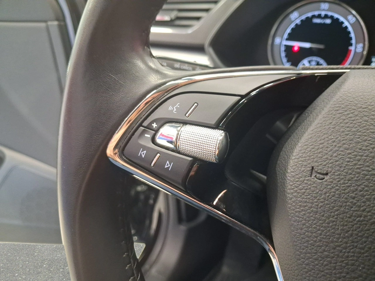 Skoda Superb - Zdjęcie 21