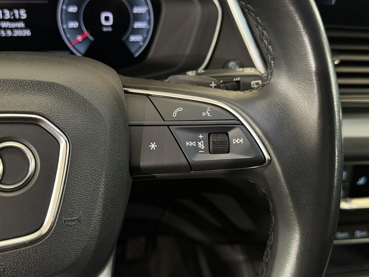Audi Q5 - Zdjęcie 16
