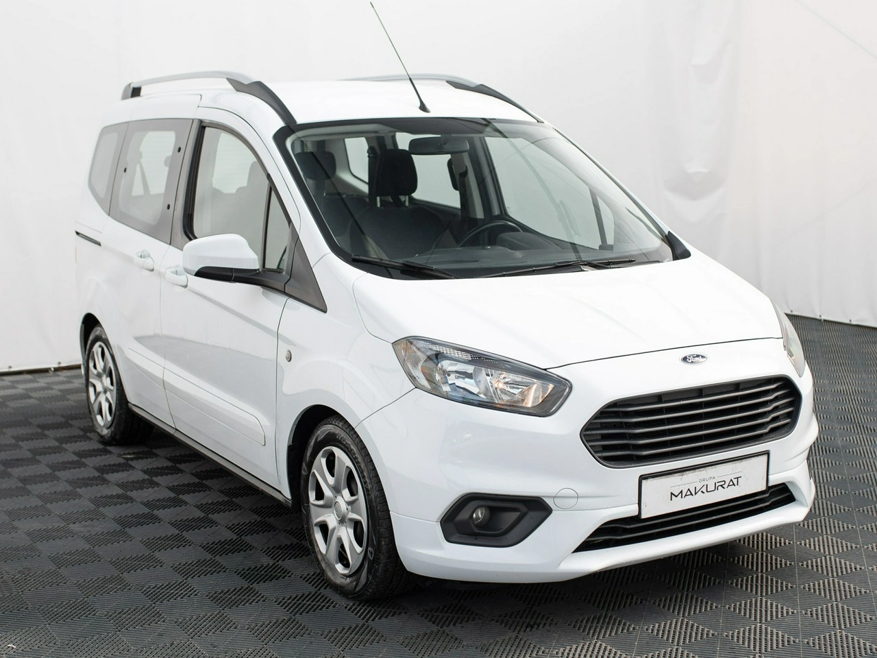 Ford Tourneo Courier - Zdjęcie 2