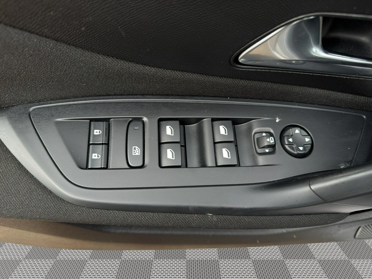 Peugeot 308 - Zdjęcie 10