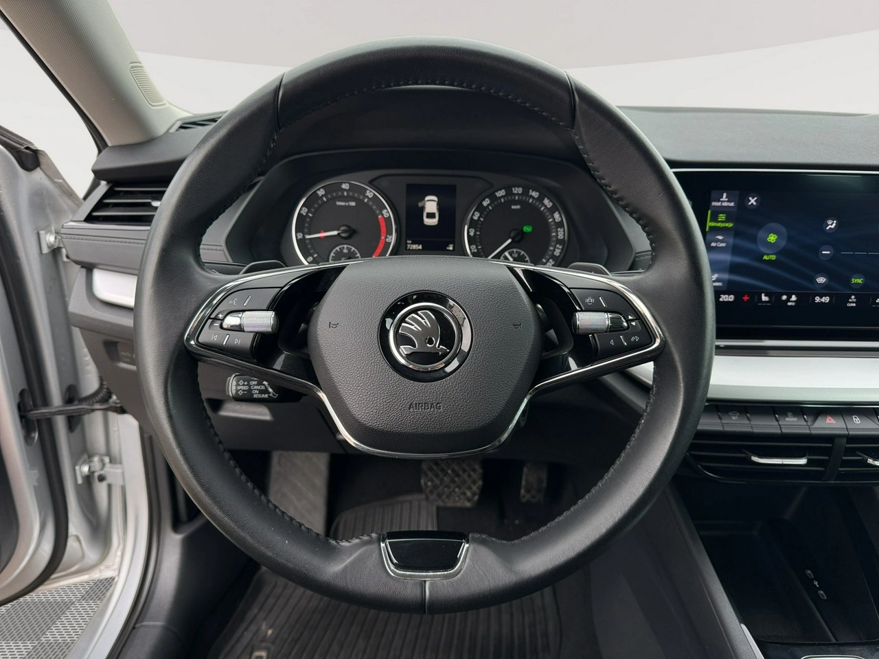 Skoda Octavia - Zdjęcie 14