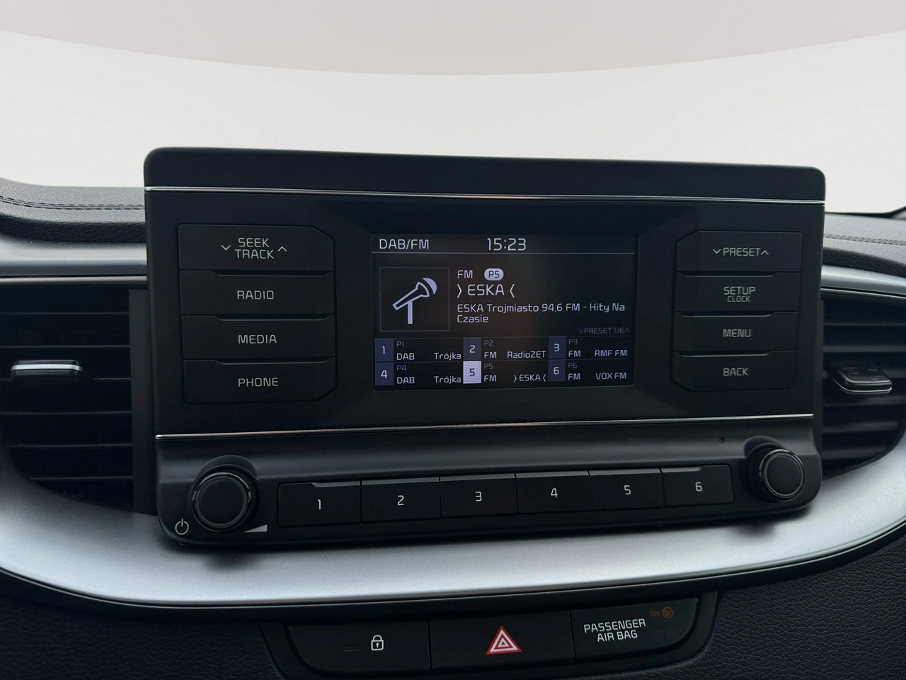 Kia Ceed - Zdjęcie 16