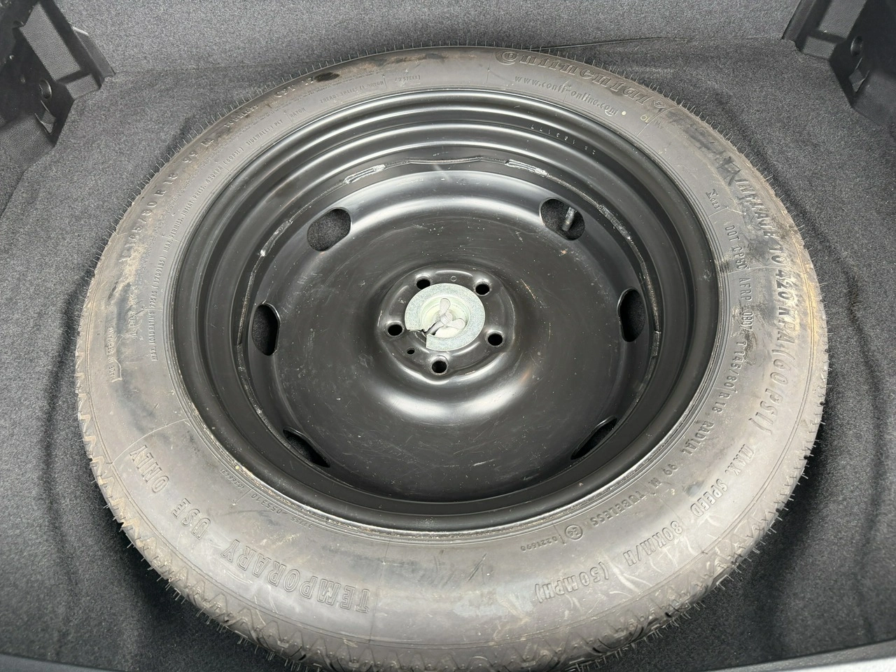 Volkswagen Tiguan - Zdjęcie 38