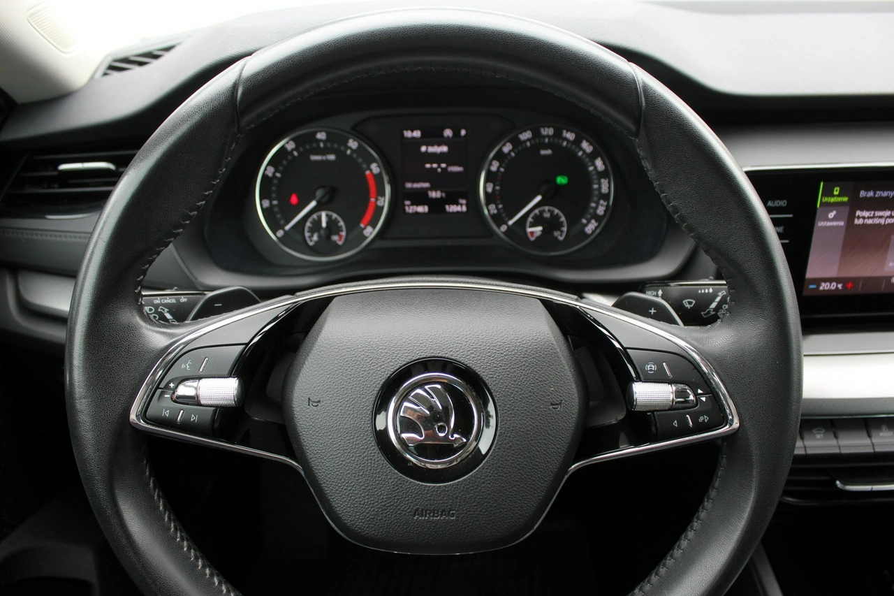 Skoda Octavia - Zdjęcie 26