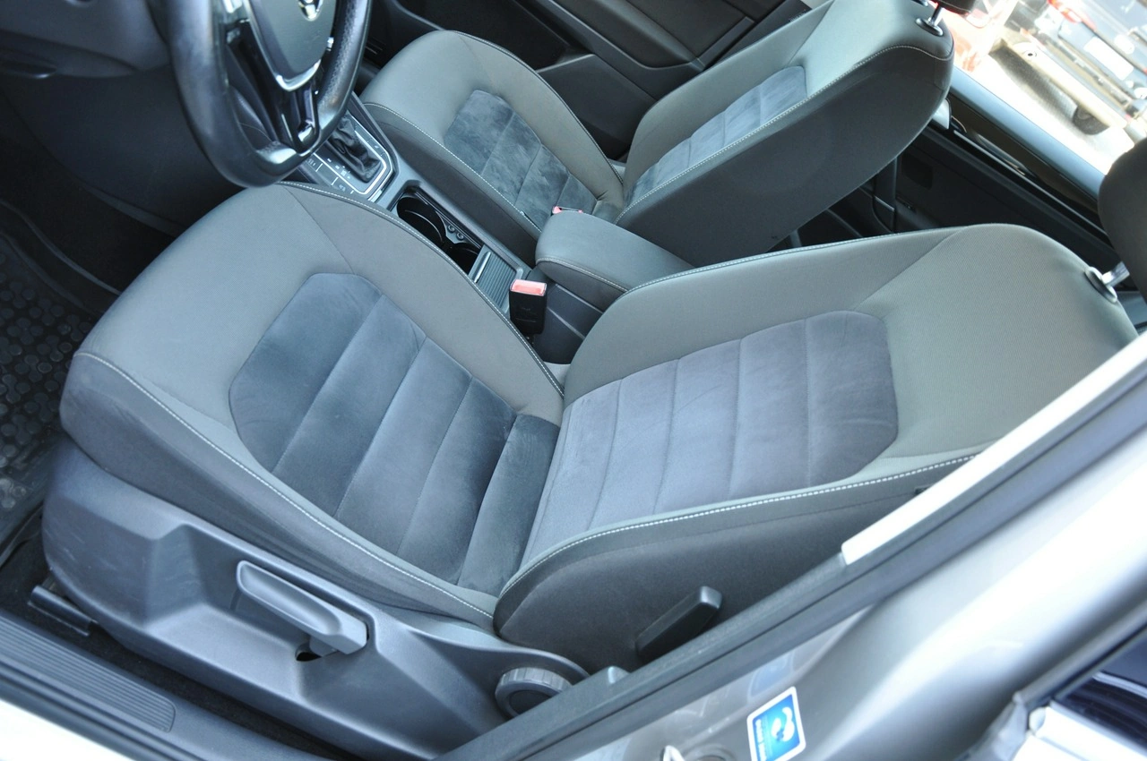 Volkswagen Golf Sportsvan - Zdjęcie 10
