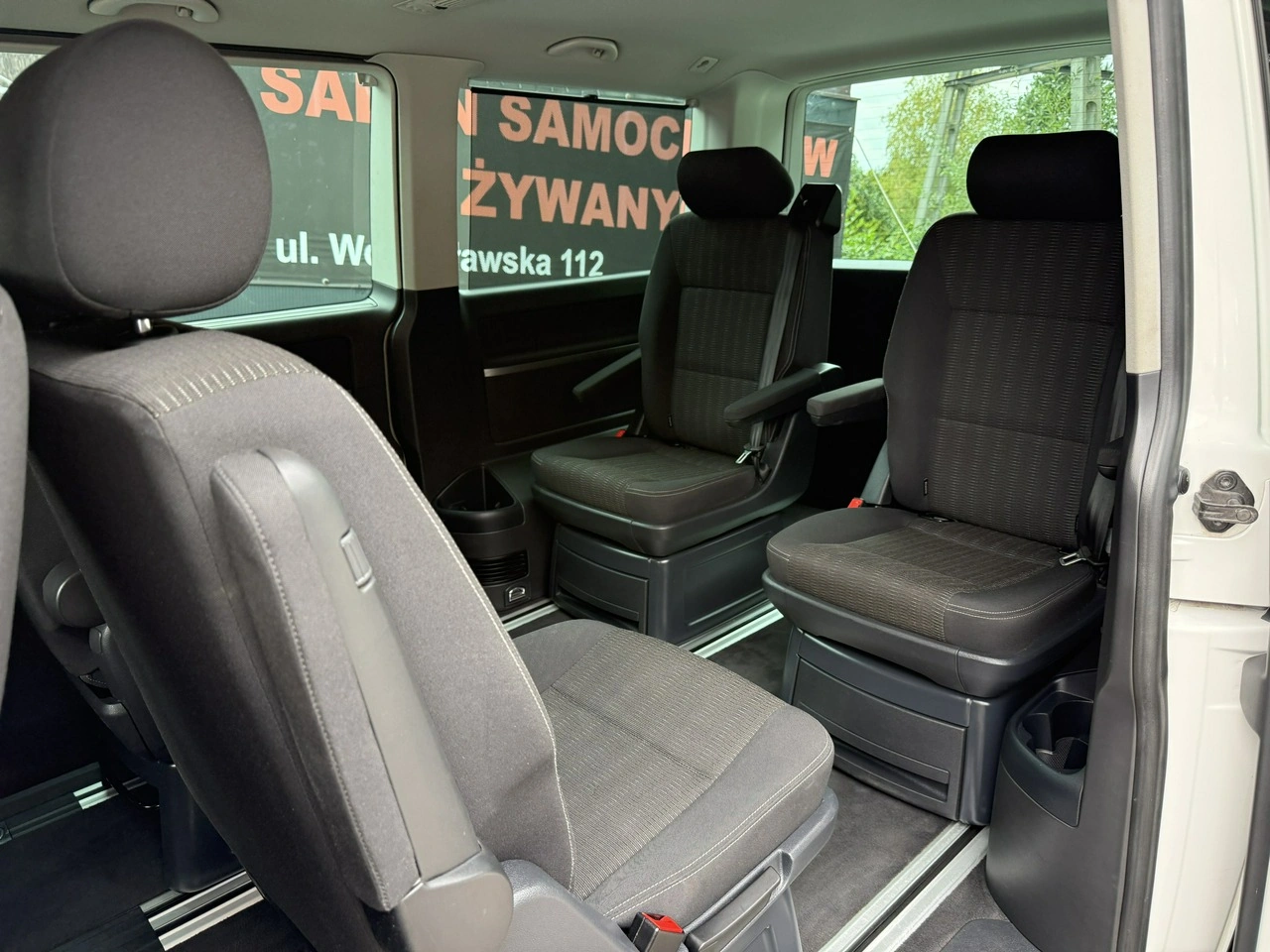 Volkswagen Multivan - Zdjęcie 12
