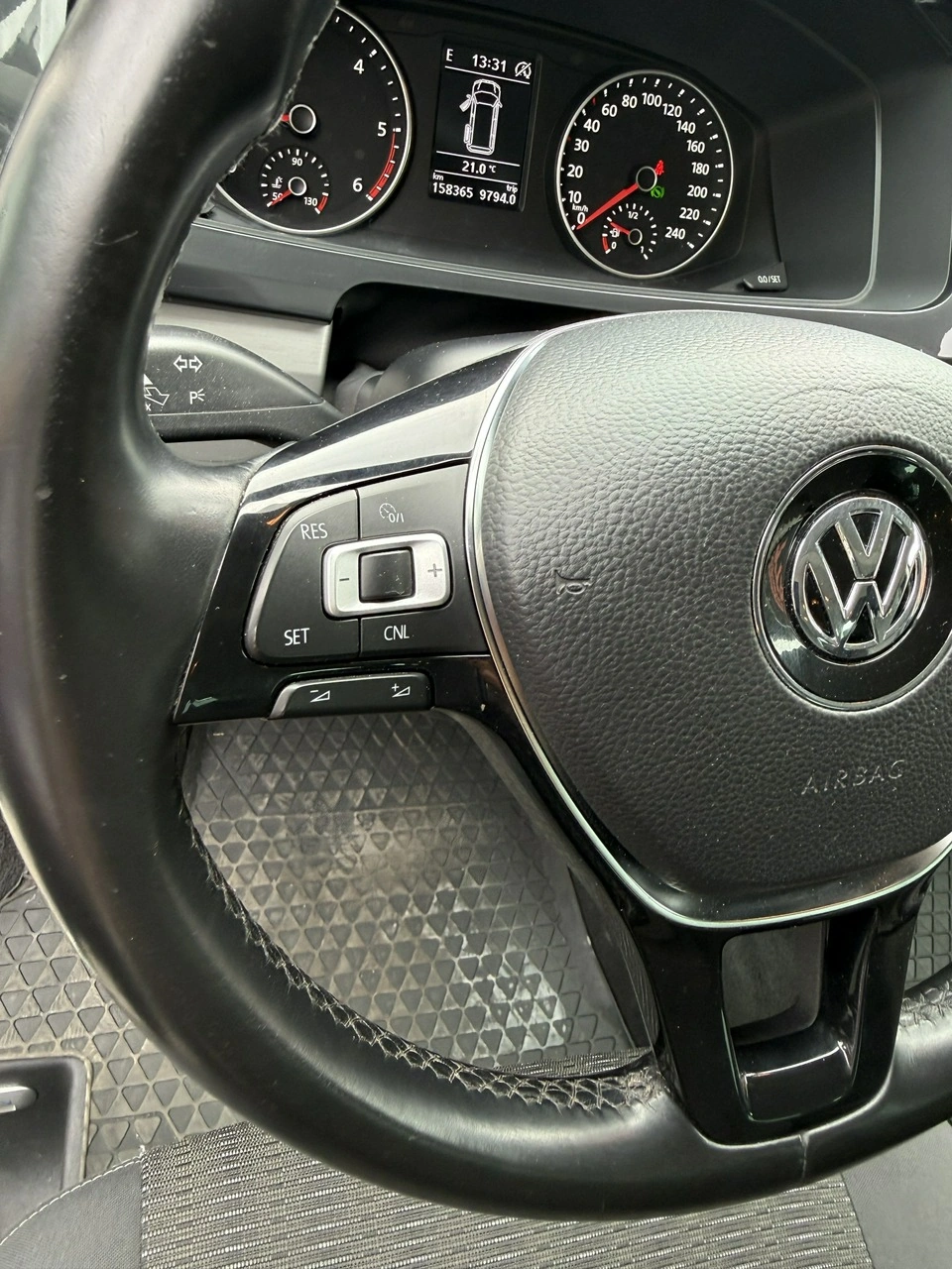 Volkswagen Multivan - Zdjęcie 27