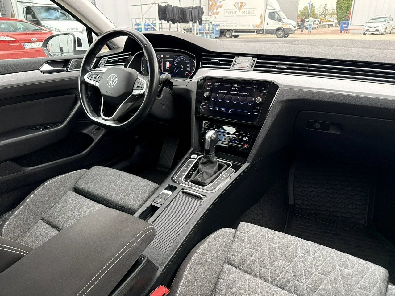 Volkswagen Passat - Zdjęcie 20