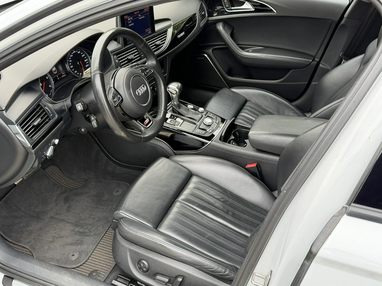 Audi A6 - Zdjęcie 11