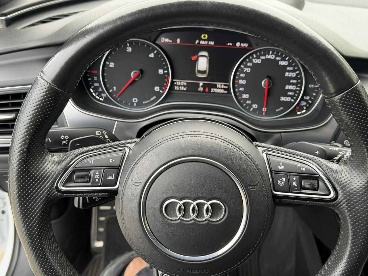 Audi A6 - Zdjęcie 15