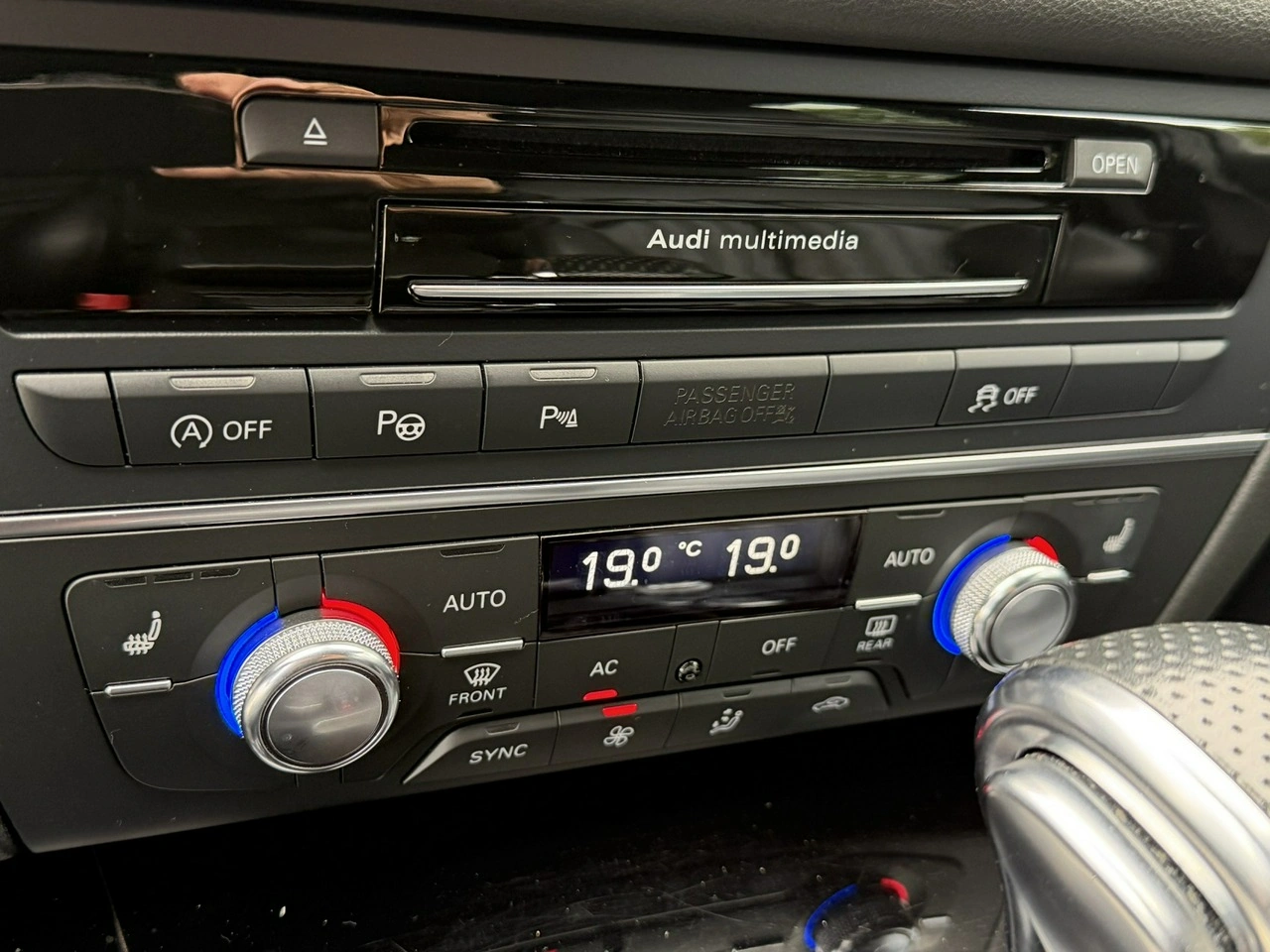 Audi A6 - Zdjęcie 18