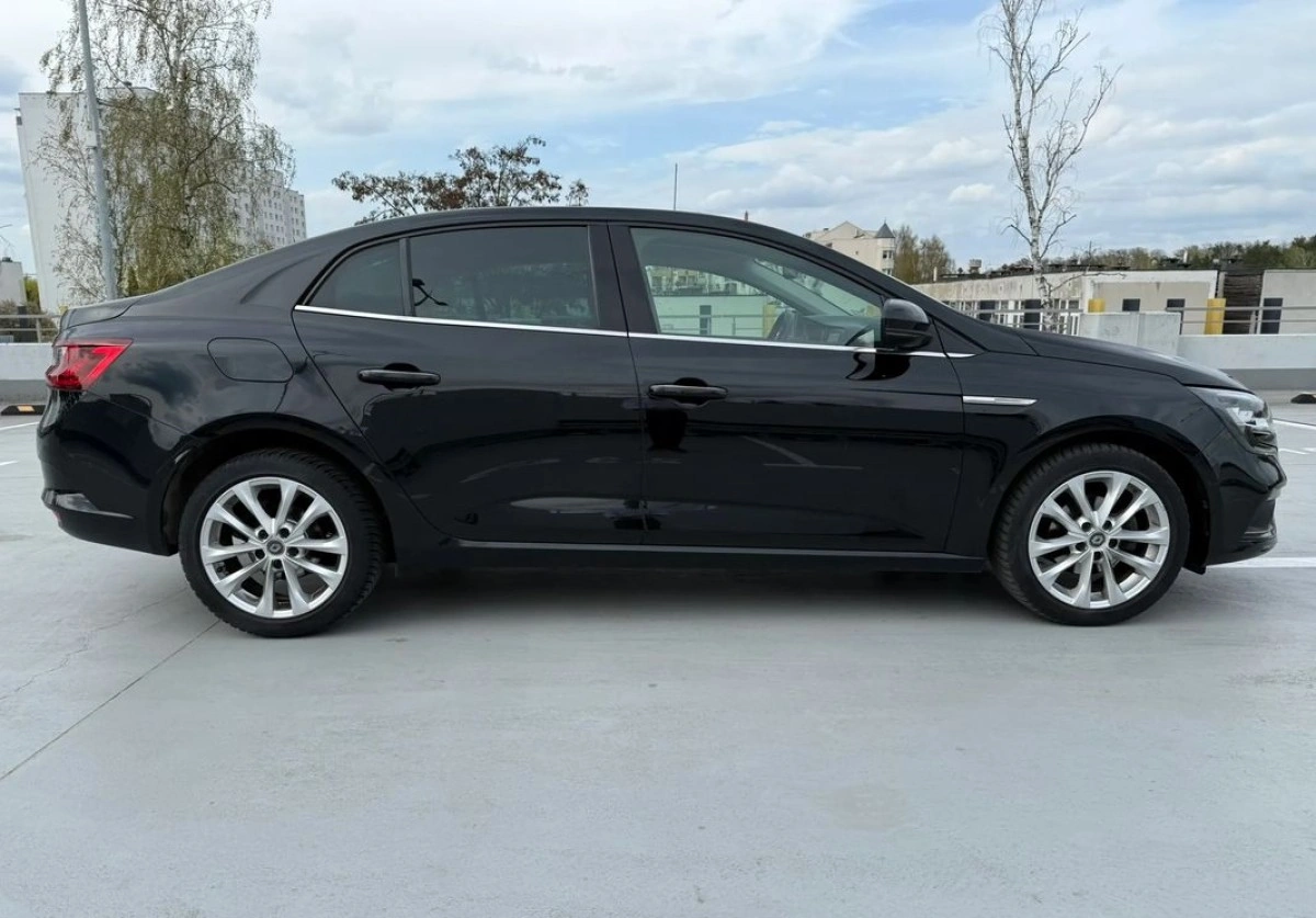 Renault Megane - Zdjęcie 9