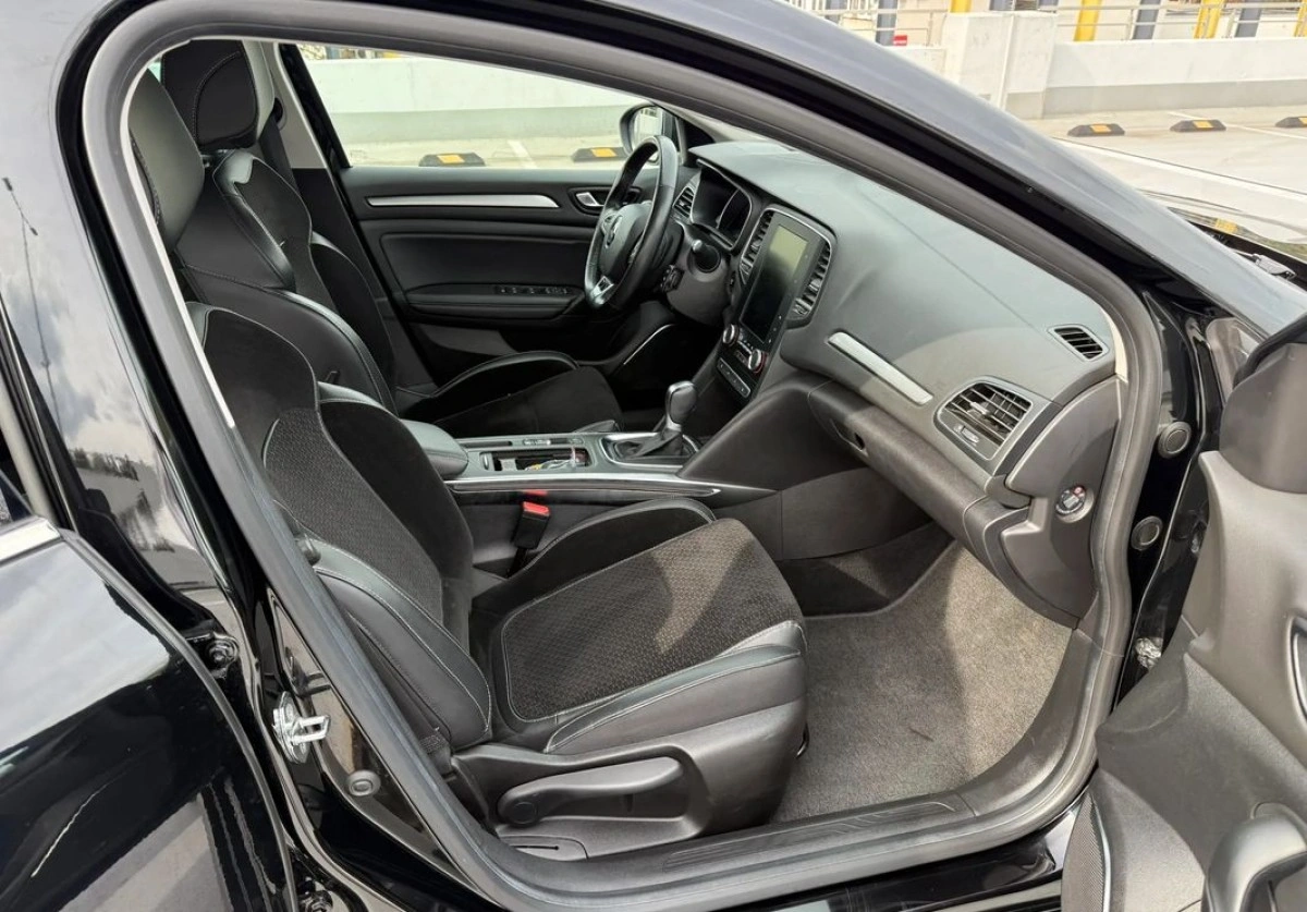 Renault Megane - Zdjęcie 15