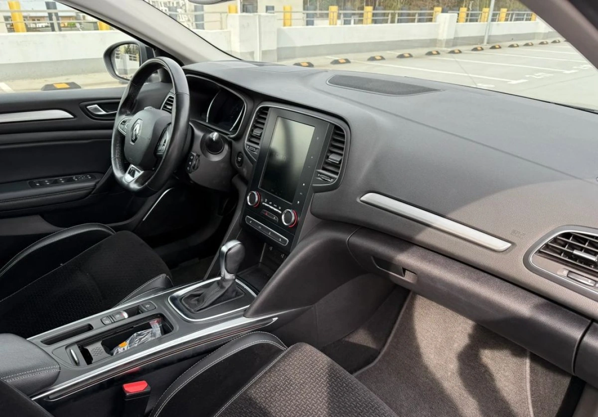 Renault Megane - Zdjęcie 17