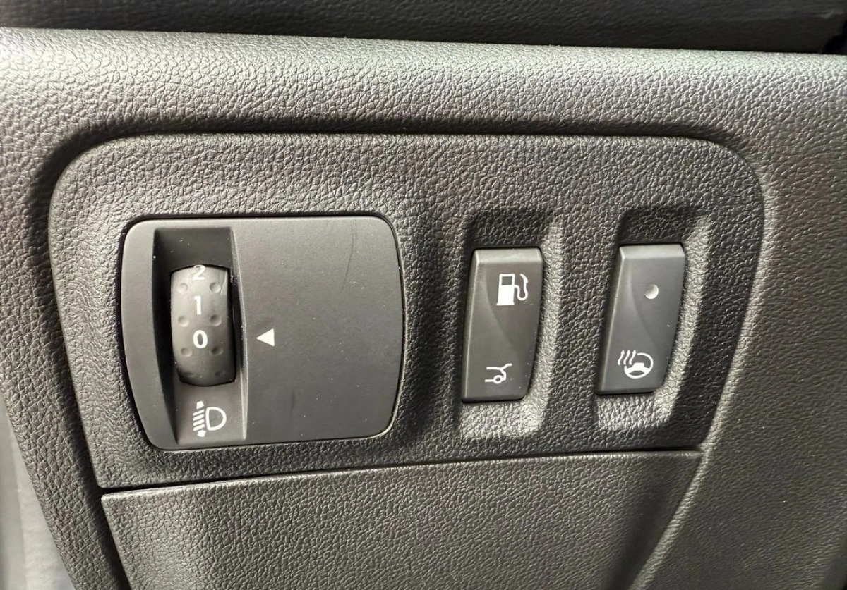 Renault Megane - Zdjęcie 23