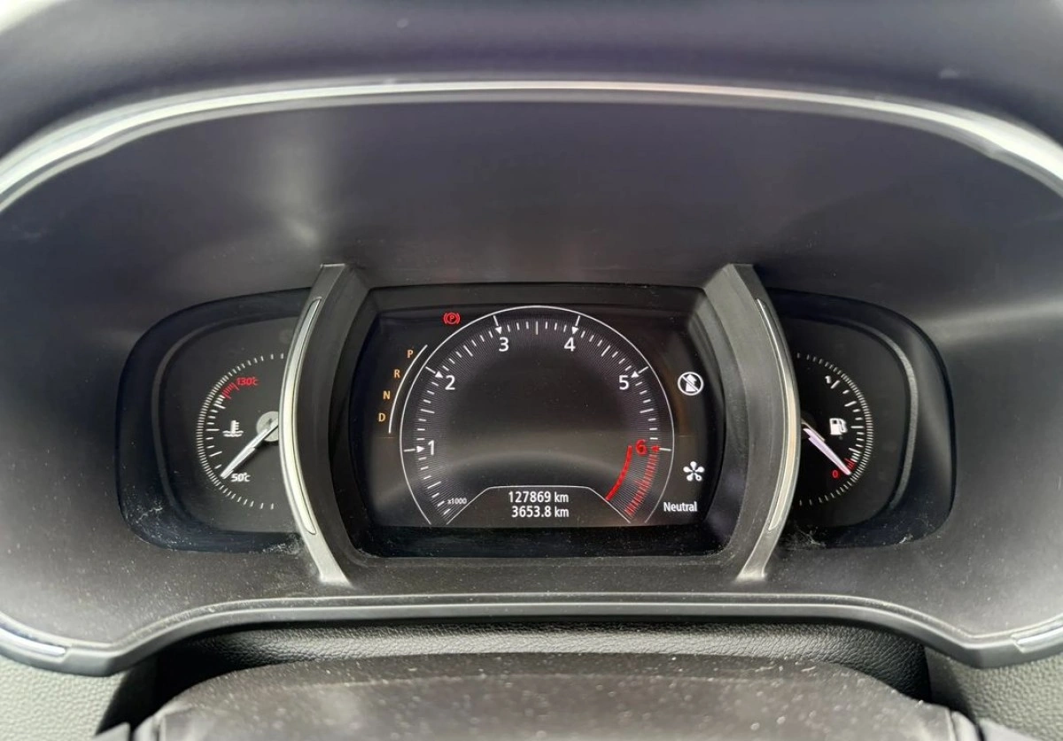 Renault Megane - Zdjęcie 25