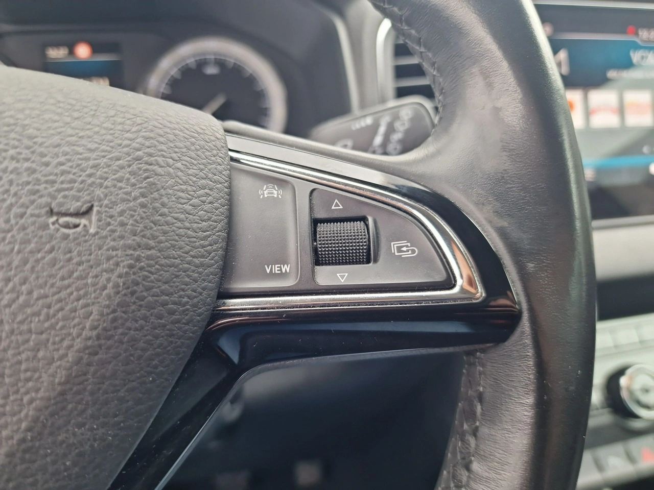 Skoda Karoq - Zdjęcie 18