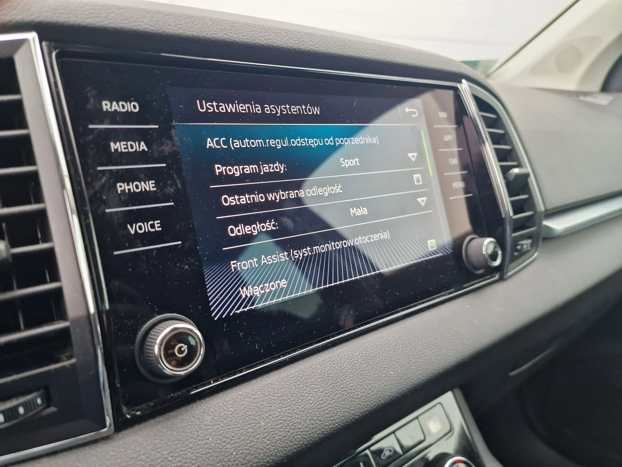 Skoda Karoq - Zdjęcie 25