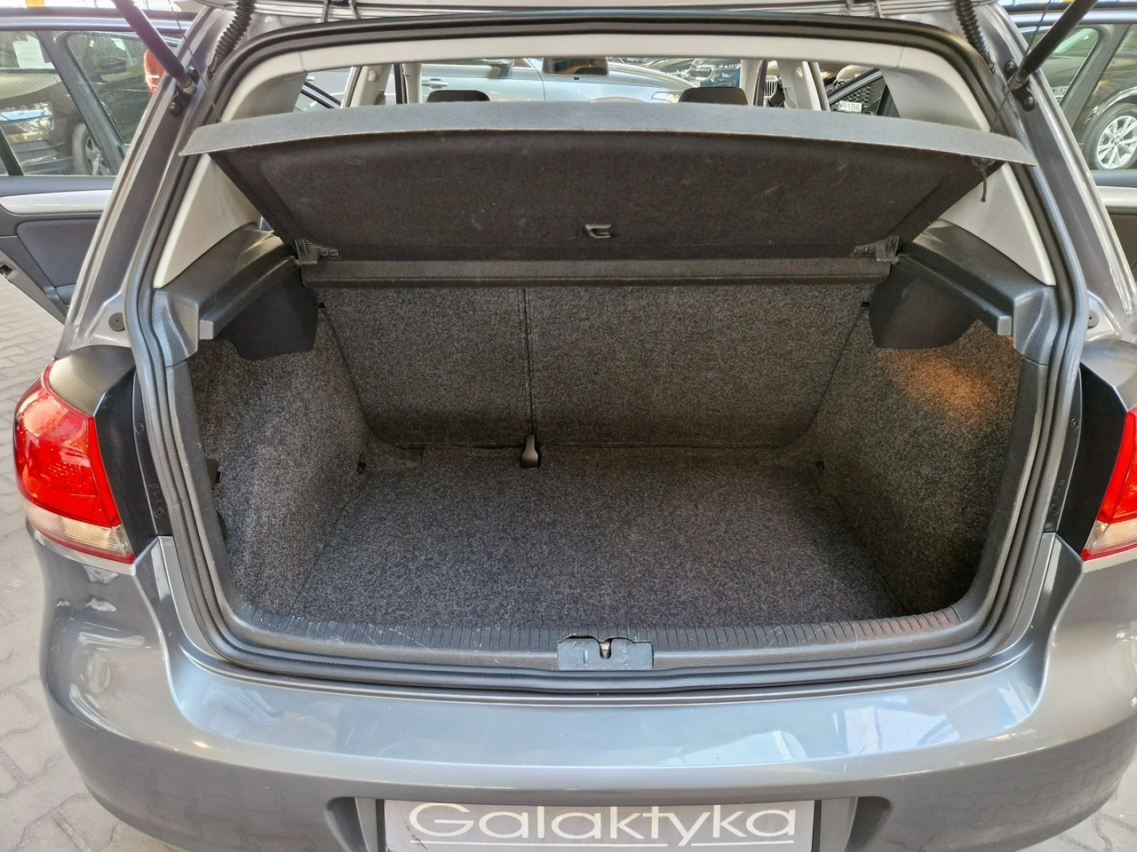Volkswagen Golf - Zdjęcie 15