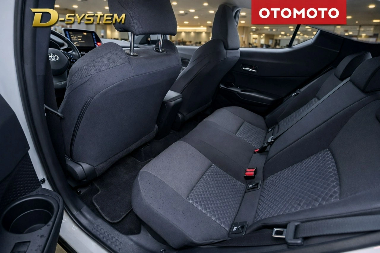 Toyota C-HR - Zdjęcie 8