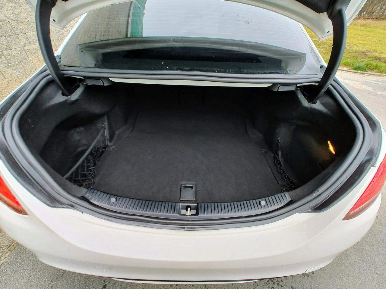 Mercedes C 300 - Zdjęcie 27