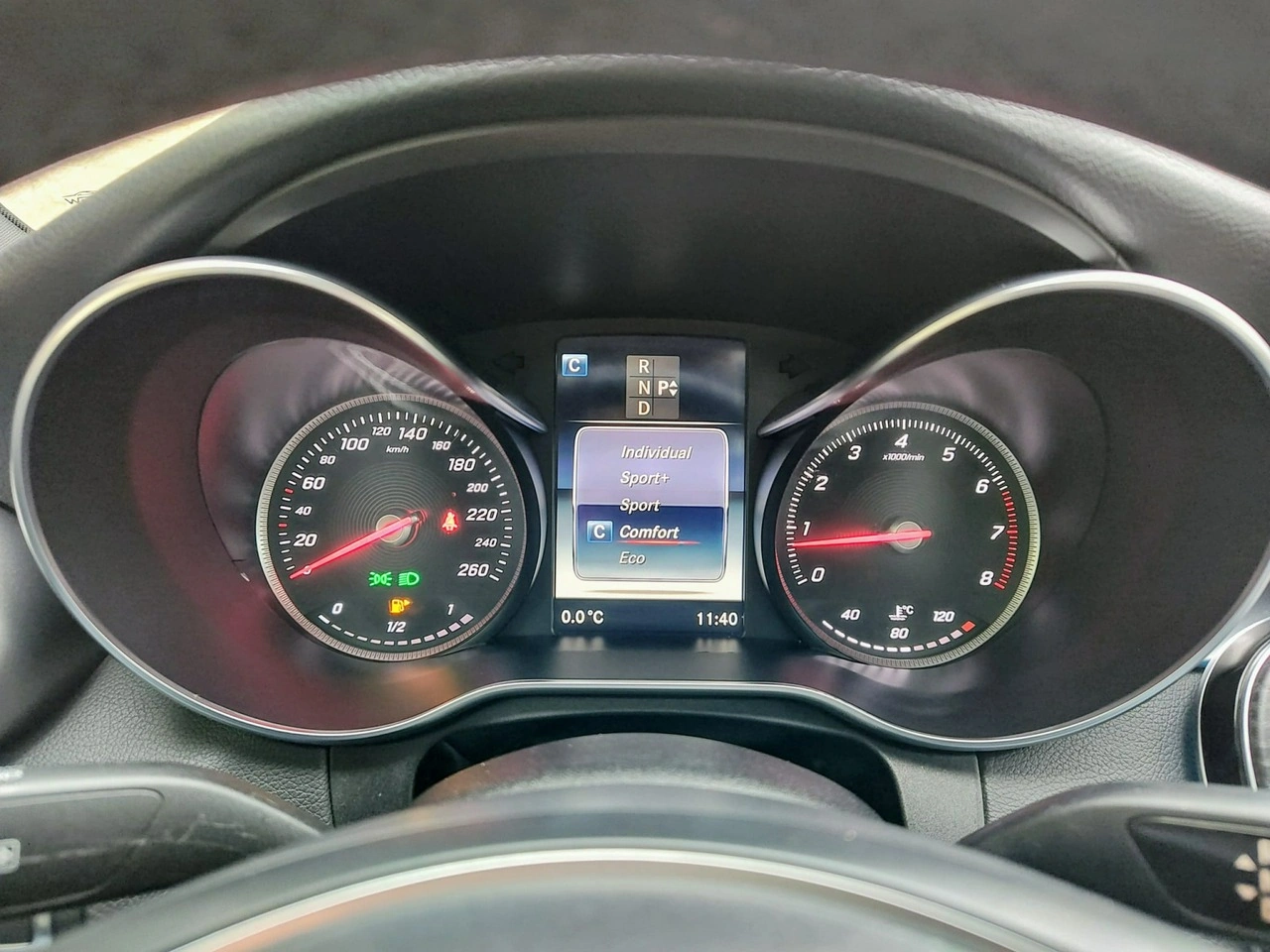 Mercedes C 300 - Zdjęcie 28