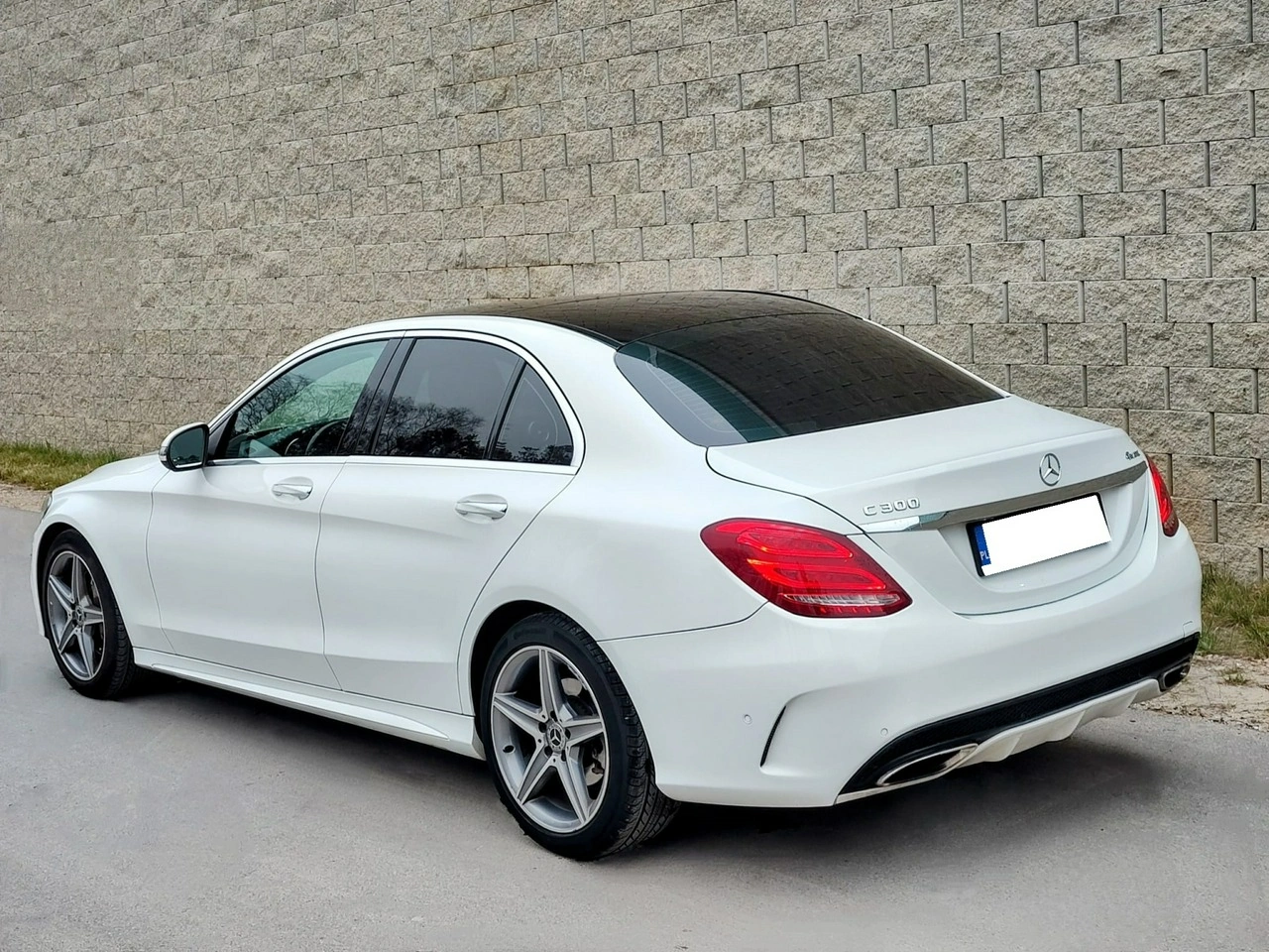 Mercedes C 300 - Zdjęcie 4