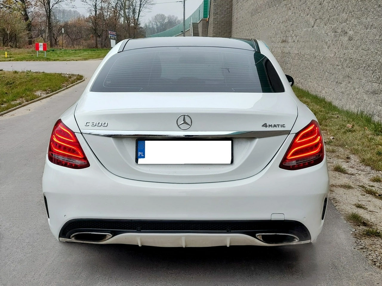 Mercedes C 300 - Zdjęcie 6