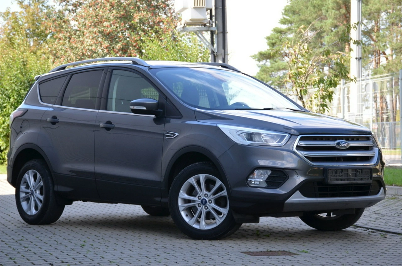 Ford Kuga - Zdjęcie 15