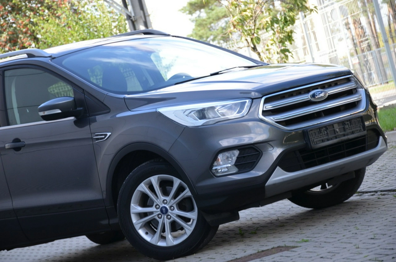 Ford Kuga - Zdjęcie 16