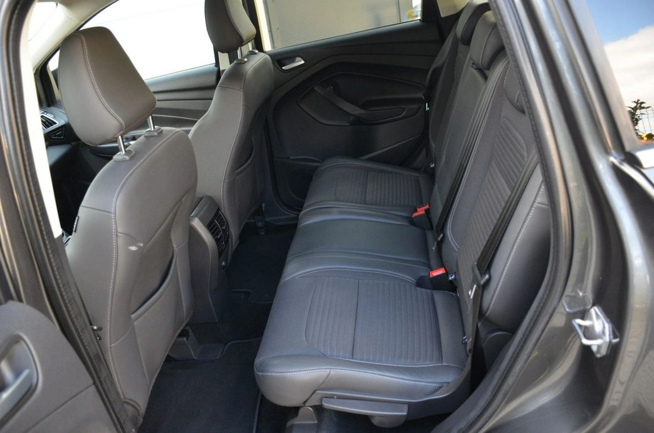 Ford Kuga - Zdjęcie 24