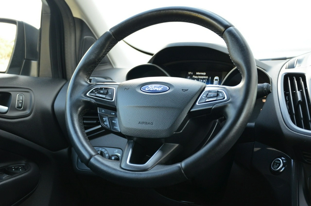 Ford Kuga - Zdjęcie 29