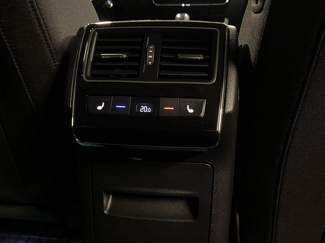 Skoda Superb - Zdjęcie 16