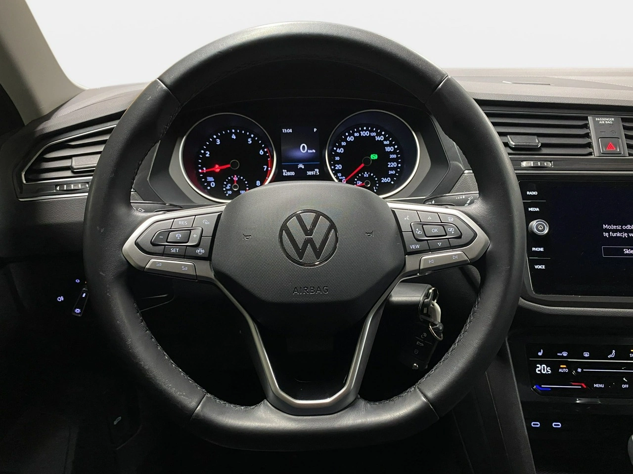 Volkswagen Tiguan - Zdjęcie 19