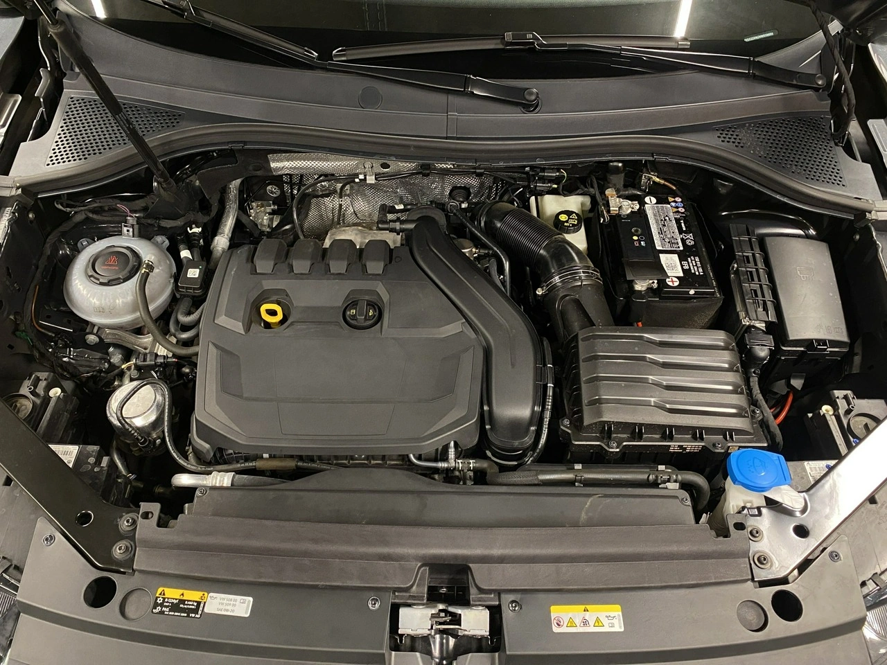 Volkswagen Tiguan - Zdjęcie 35